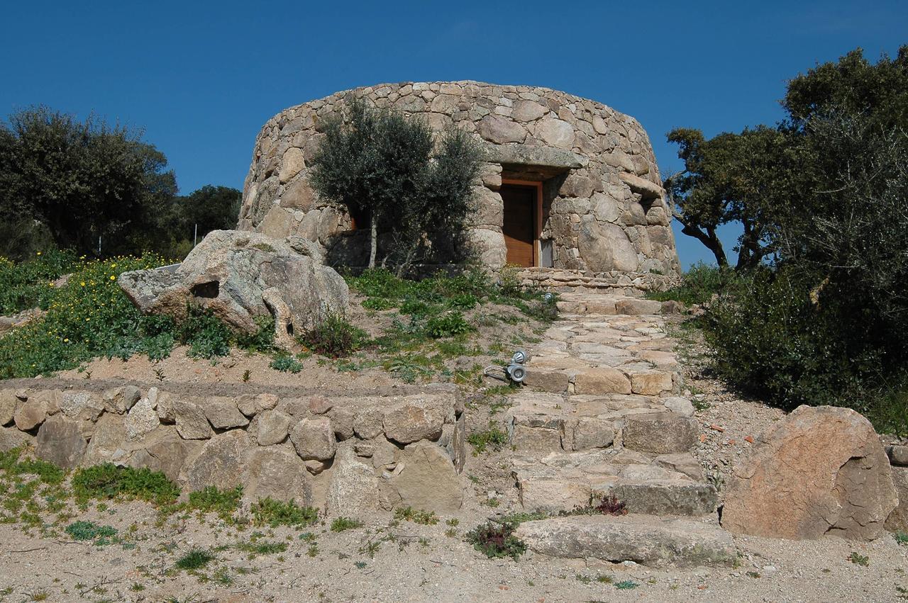Il Nuraghe Del Lago Coghinas Oschiri Extérieur photo